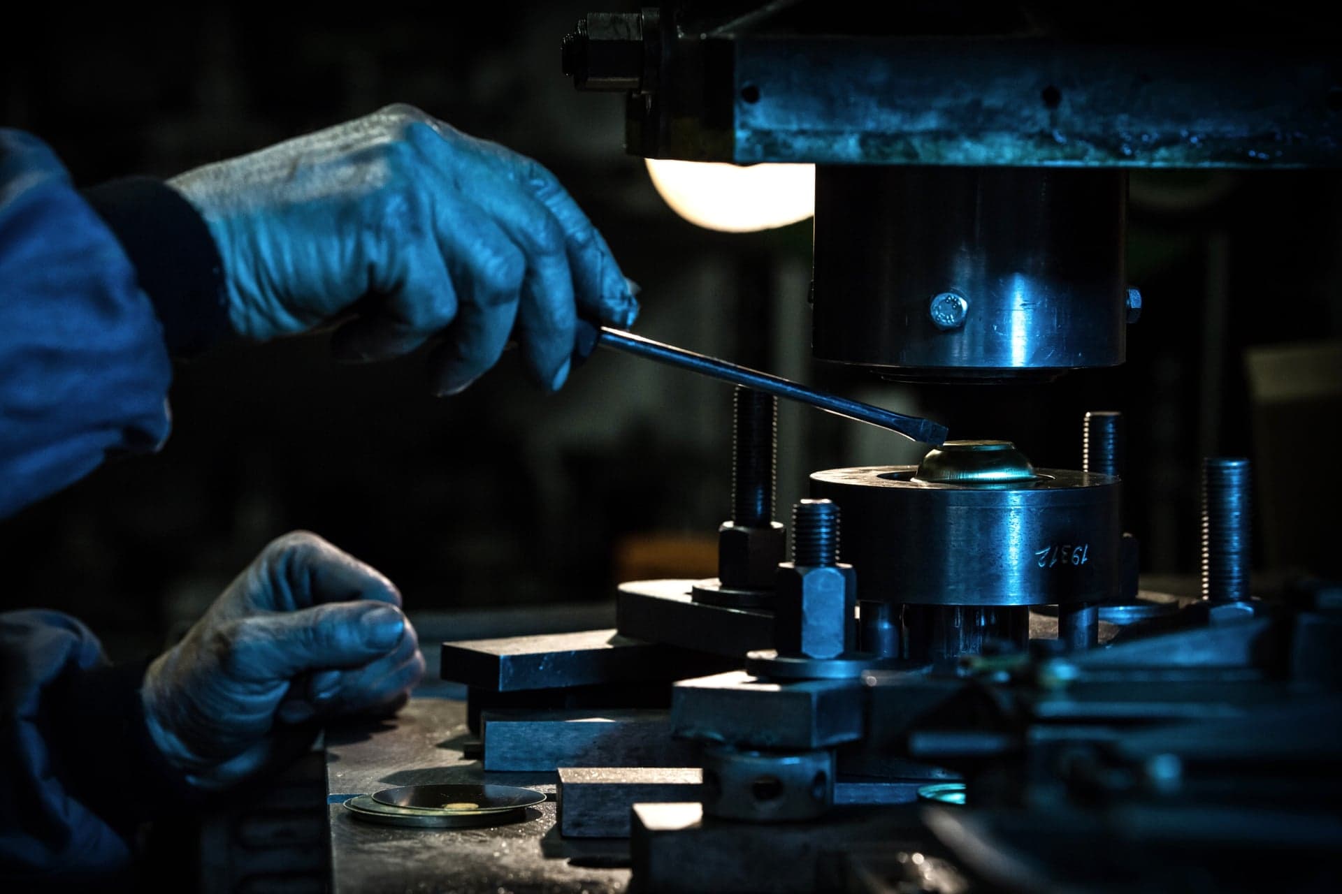 Kovovýroba - 5 Lisařské práce.jpg